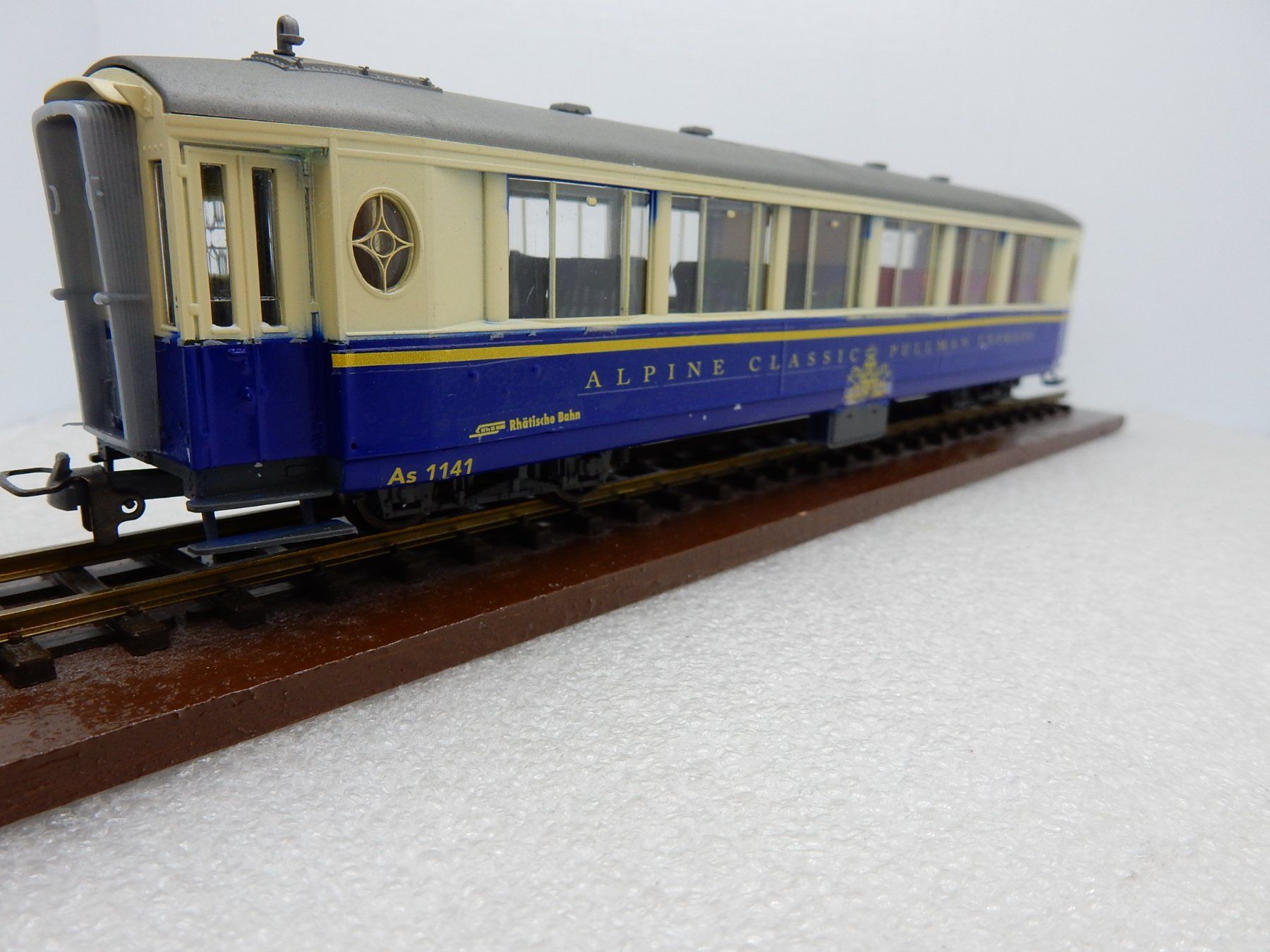 Bemo Modelleisenbahnen: Hom Bemo - RhB "Alpine Classic Pullmann"- Voit Salon  As1141 – Gebraucht aus Locarno von Gudrun2 2