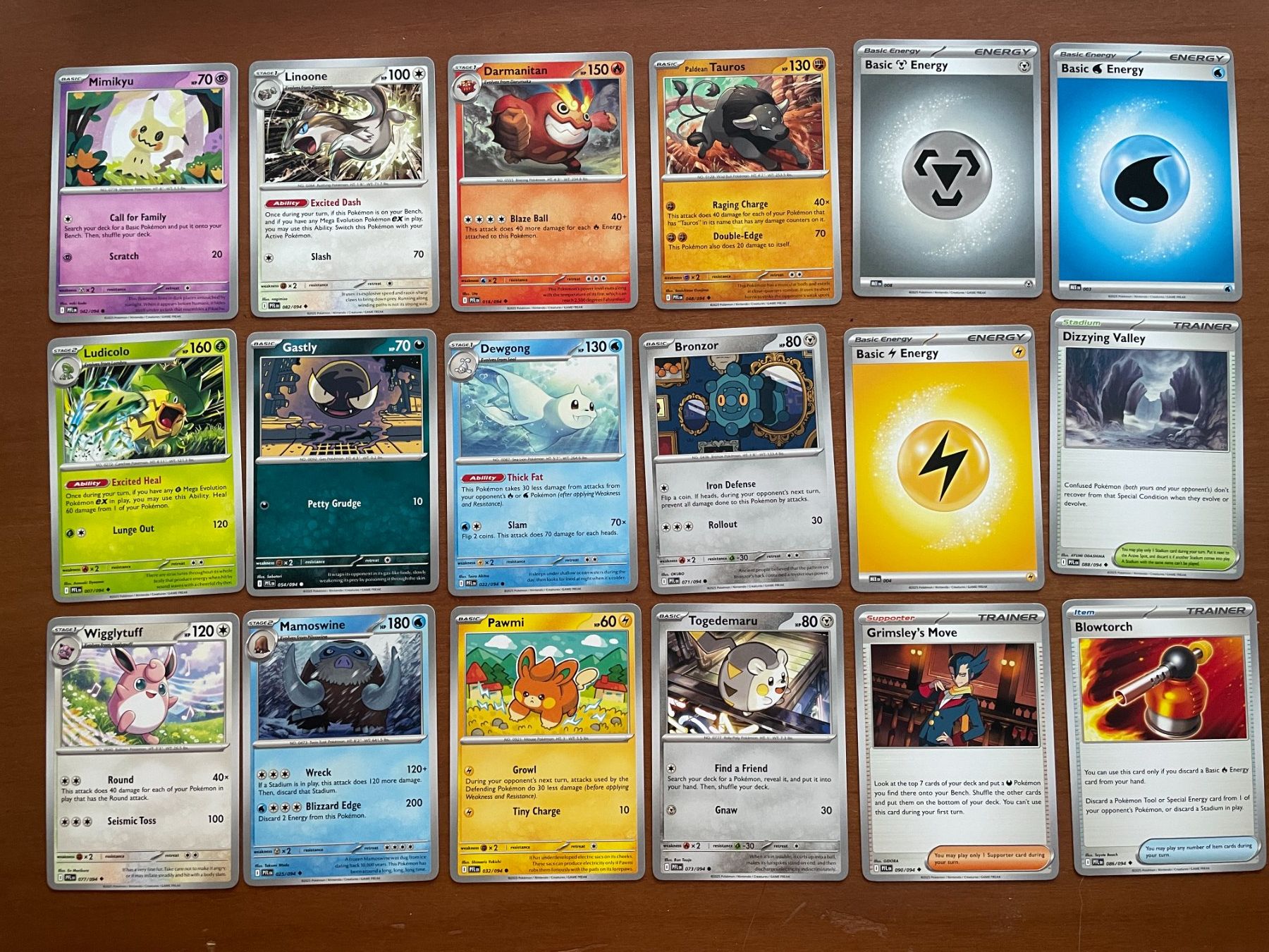 Pokémon Cartes à collectionner: Pokemon Karten Set (Versand gratis) – Neuf (Voir description) à Chur par Angerson