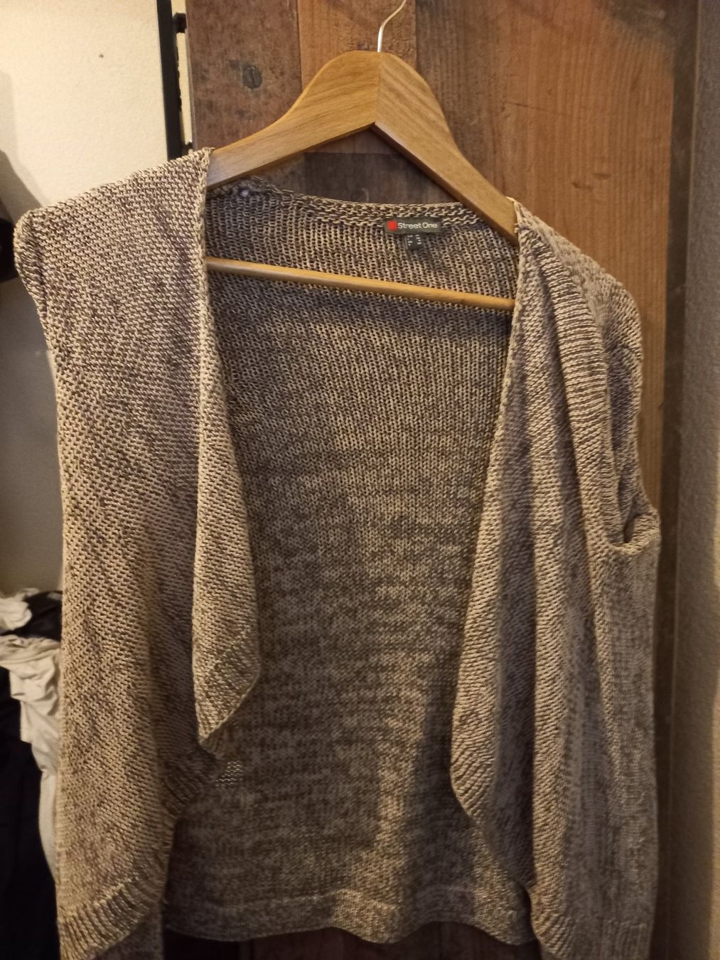 Lots de vêtements: 5 Jacken, Blazer, Jäckchen, Grösse L – D'occasion à Baden par rocket85 3