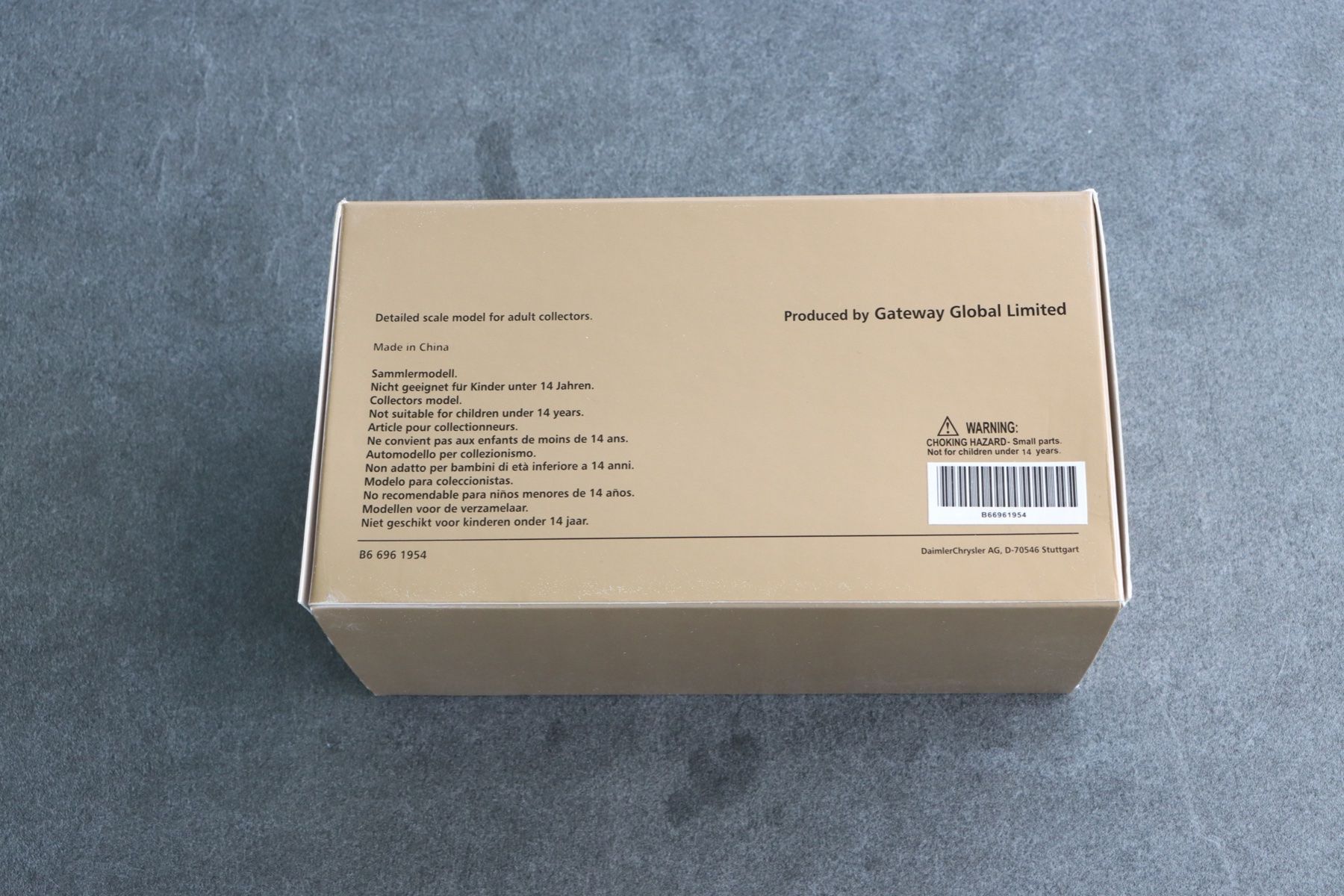Autoart Modellautos: Maybach 57 SWB 2005 1:43 AutoArt – Neu und originalverpackt aus Bühl b.Aarberg von modelldiecast 2