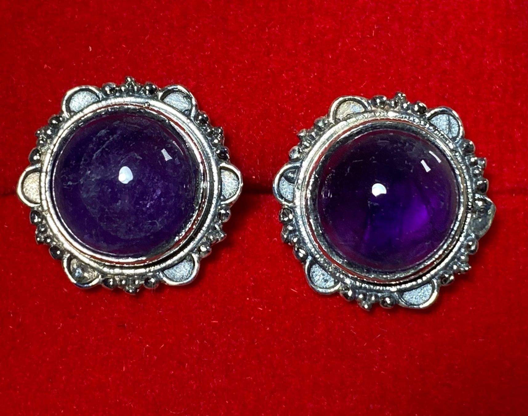 Orecchini pendenti & Orecchini a lobo: orientalische Silber Ohrstecker mit Amethyst – Nuovo e nell'imballaggio originale da Laax GR venduto da krippenfiguren-laax
