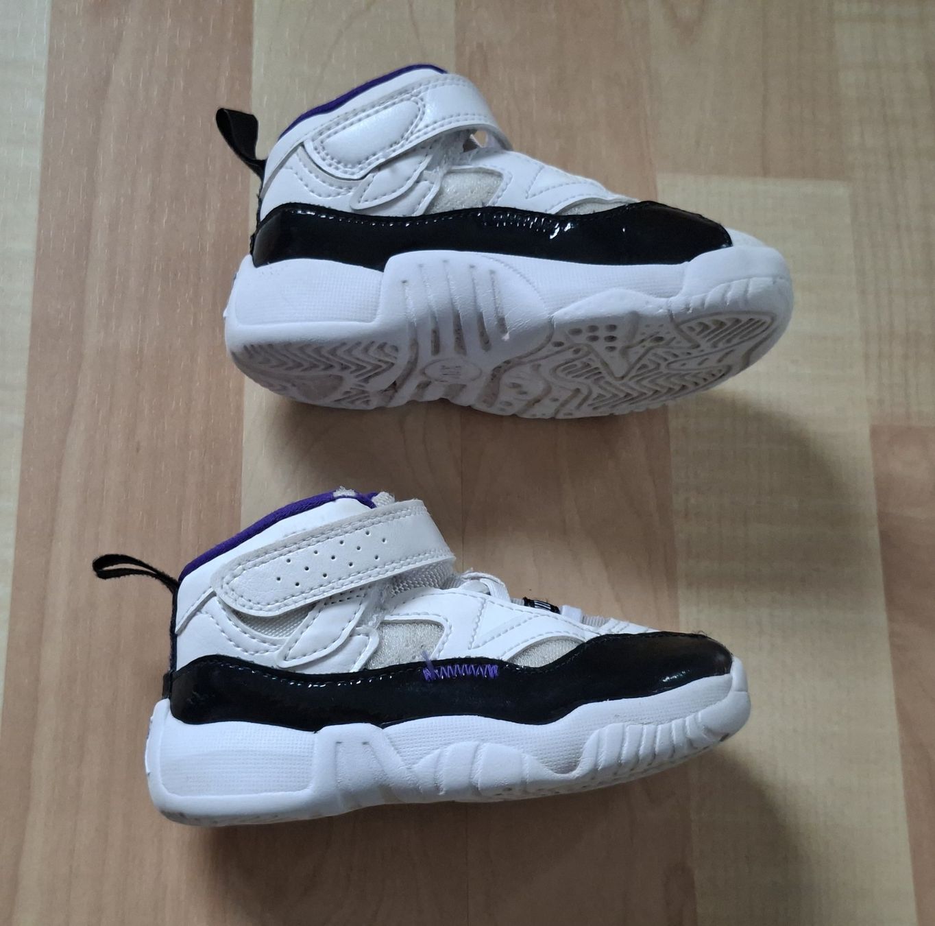 Jordan Scarpe per ragazzi: Jordan Kinder - Sneaker Gr. 23.5 – Usato da Niederlenz venduto da ion_gv7d 6