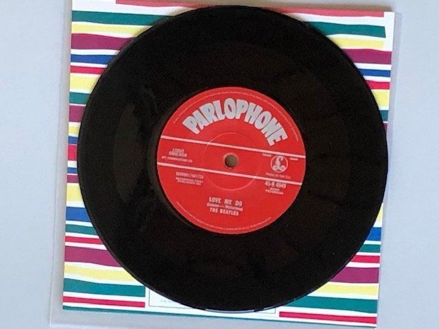 Dischi in vinile: BEATLES – Nuovo (secondo la descrizione) da Aarwangen venduto da Jukebox3 2