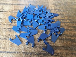 lego 44676 lot de 50 pièces Dark Blue Flag 2 x 2 Trapezoid