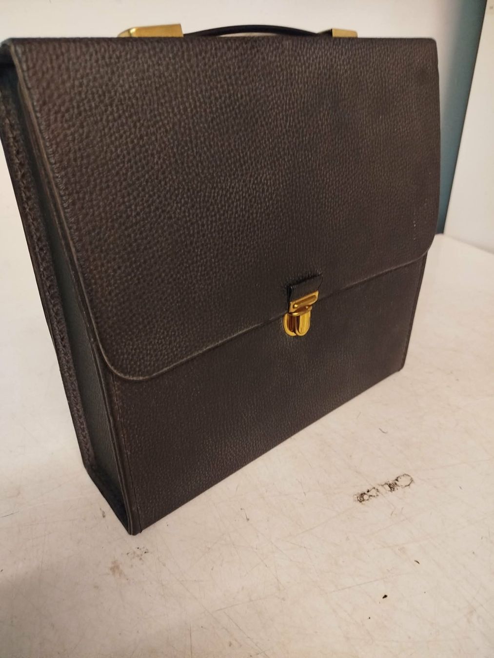 Hermès Macchine da scrivere: Machine à écrire HERMES Baby – Usato da La Chaux-de-Fonds venduto da Emmaus2300CDF