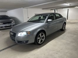 Audi A4 2.7TDI MFK Neu Audi servicegepflegt