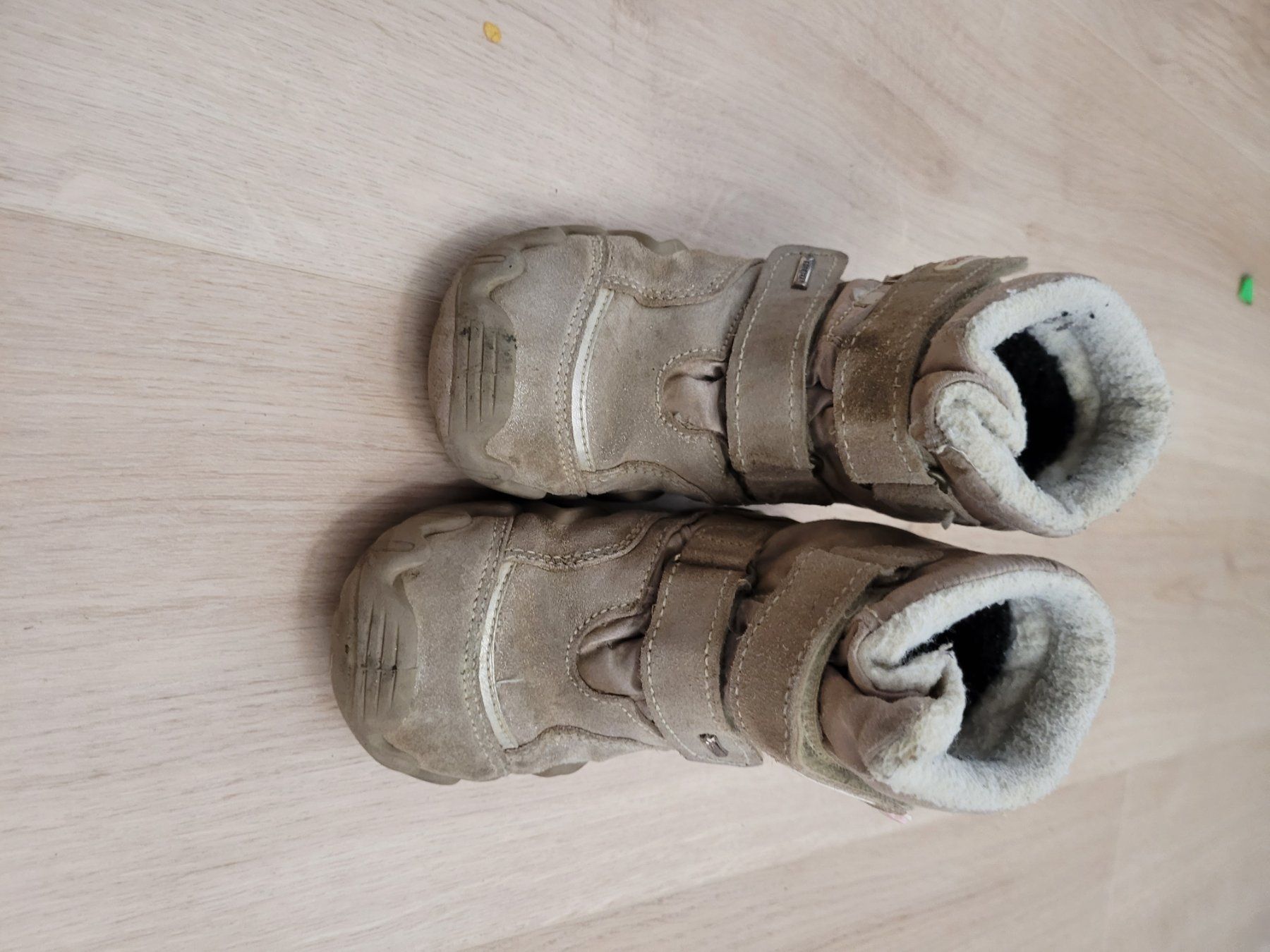 Scarpe per ragazze: Winterschuhe Primigi Grösse 26 – Usato da Lupsingen venduto da sta_wgg5 6