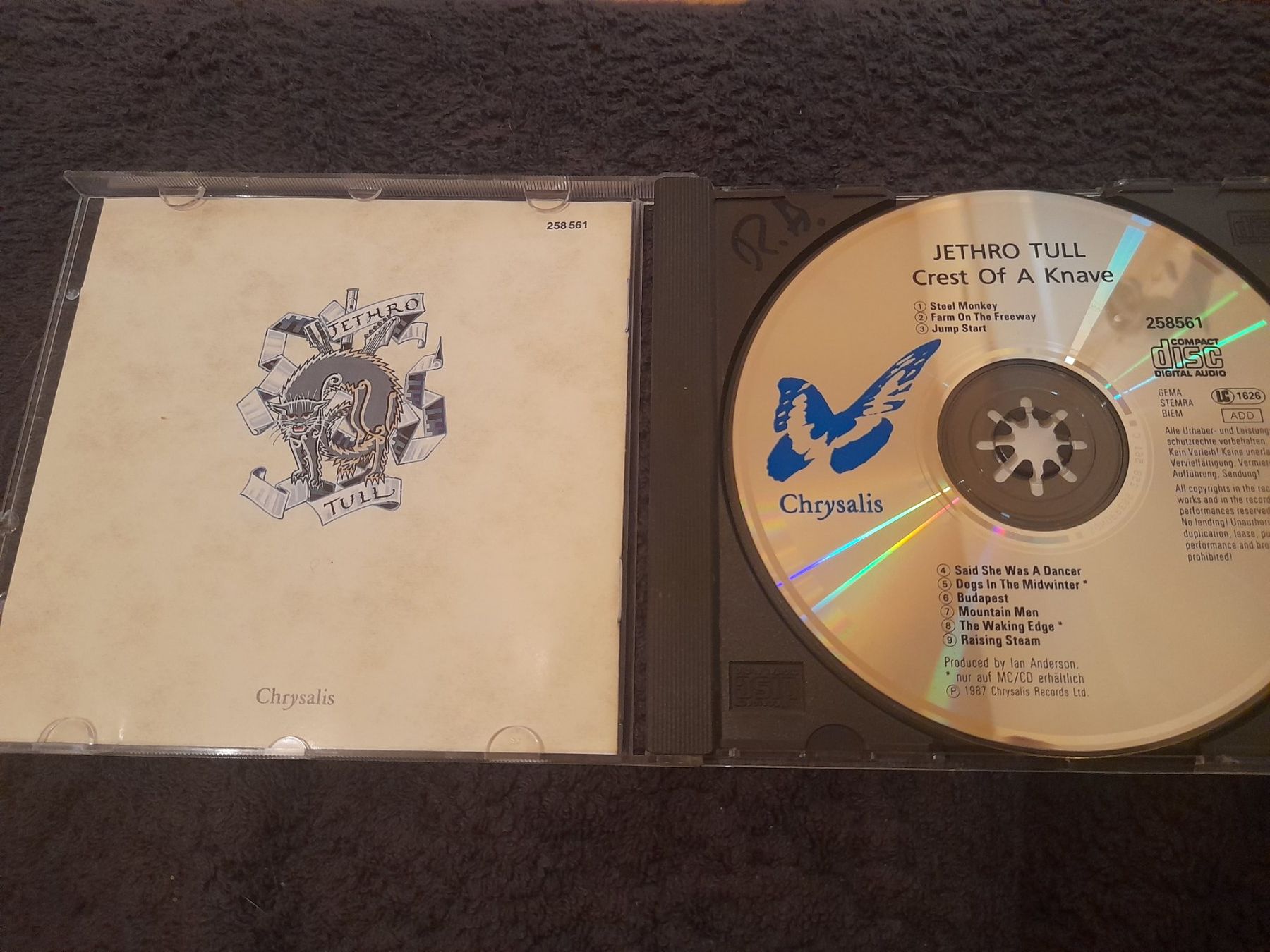 CD: CD Jethro Tull - Crest Of A Knave – Usato da Lustmühle venduto da chevi03 1