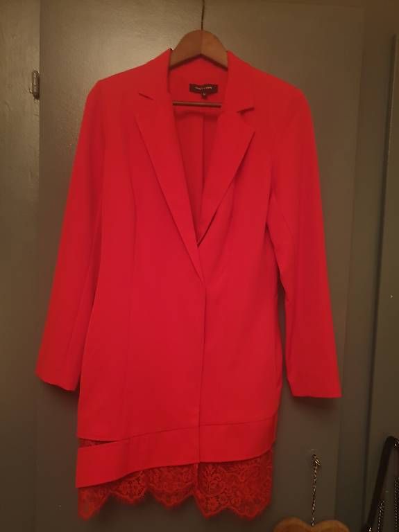 Robes: Robe-Tailleur – D'occasion à lausanne par canelle5 2