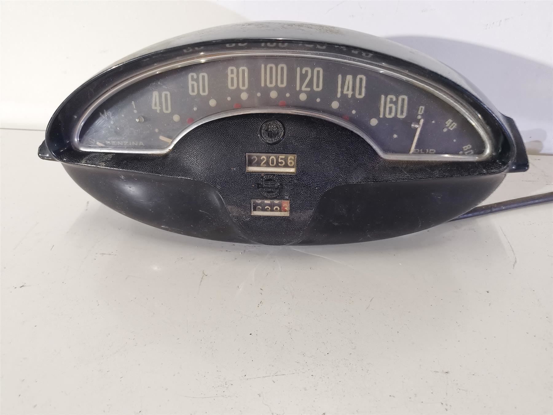 Tutti pezzi di ricambio auto: Alfa Giulietta Kombiinstrument 1955 – Usato da Thalwil venduto da Joker690