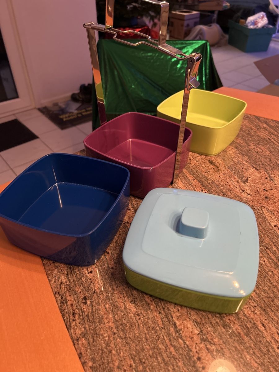 Contenitori & Simili: Retro Lunchbox 4 Fächer Vintage – Nuovo (secondo la descrizione) da Arisdorf venduto da Checkmaster 2