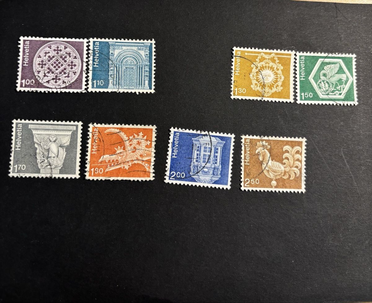 Tutti i francobolli: Briefmarkensatz 1973/75. Architektur und Kunst. – Usato da Uster venduto da leone28