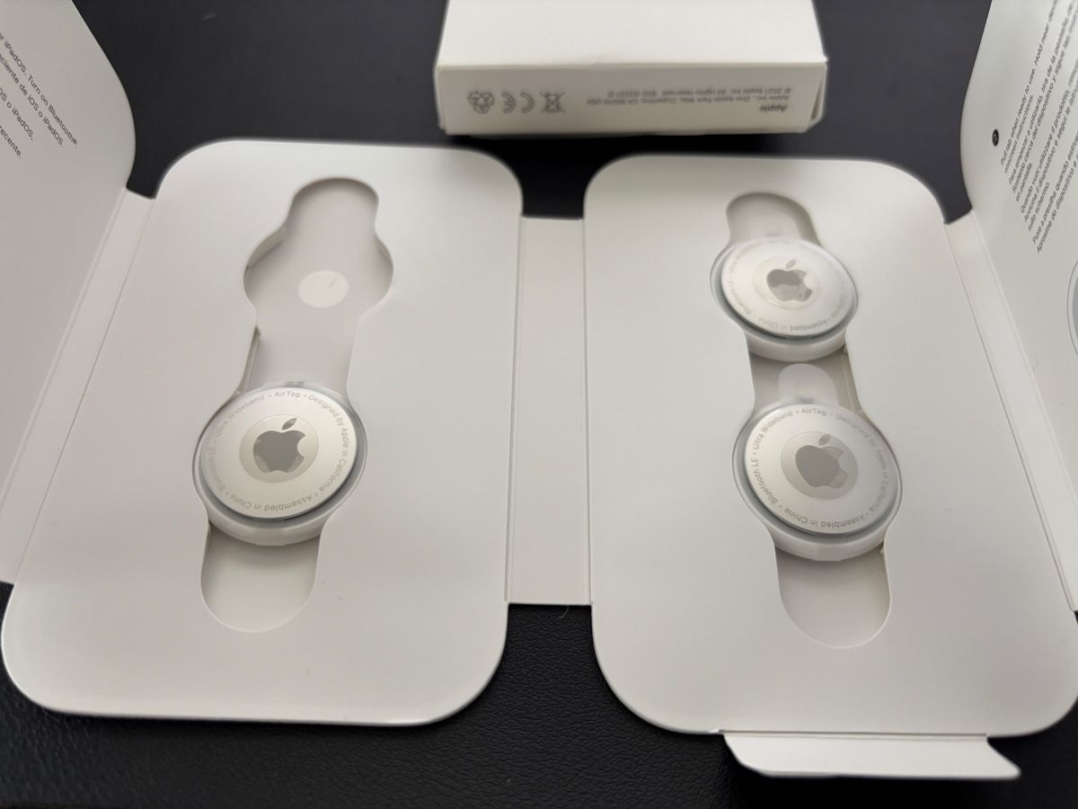 Apple Schlüsselanhänger & - bänder: 3 x Air Tag NEW – Neu und originalverpackt aus Mellingen von Guilhermefurlan 1