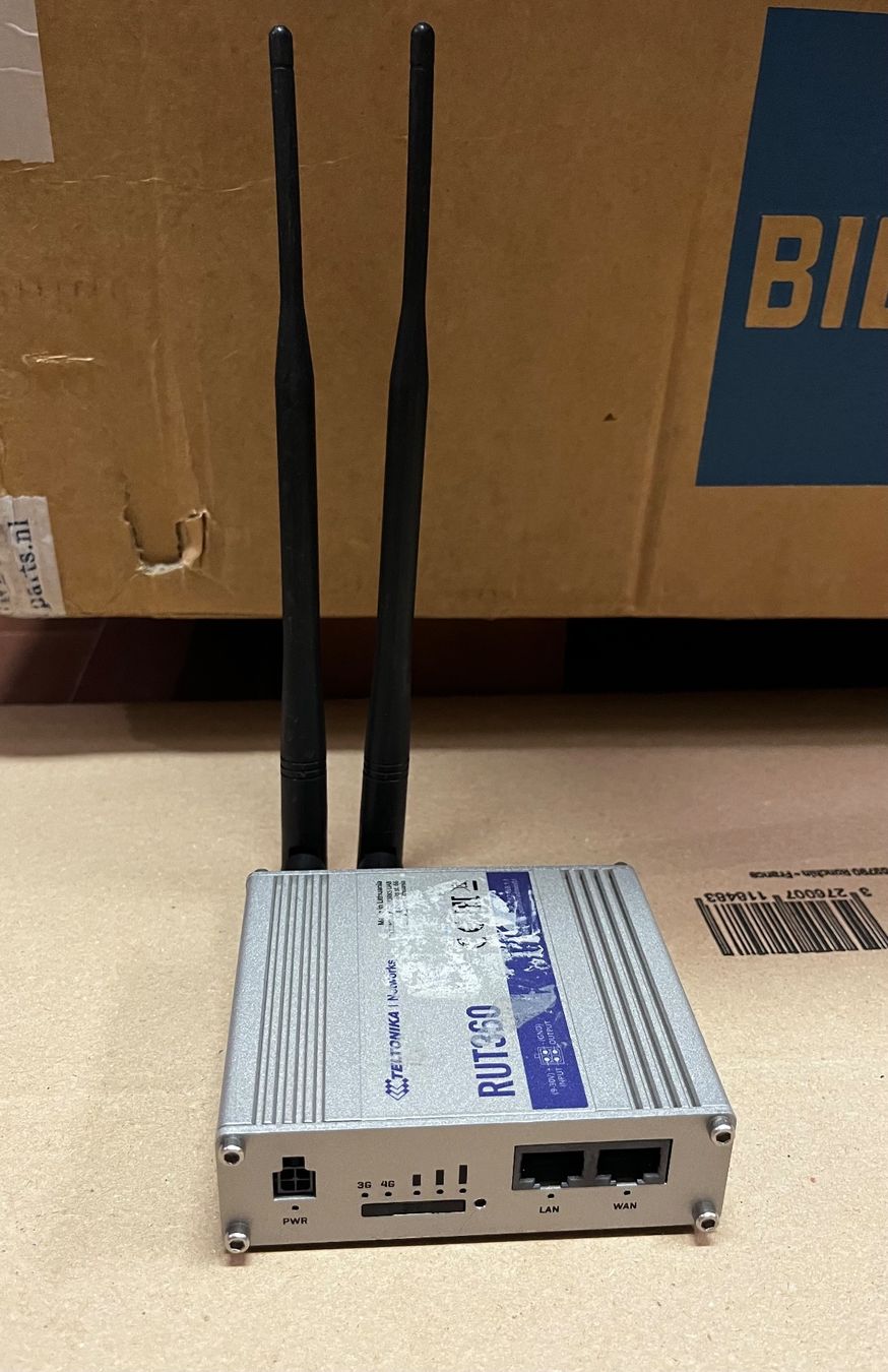 Teltonika Modem & Router: Router LTE Teltonika RUT360 – Usato da Mendrisio venduto da pie_82mz