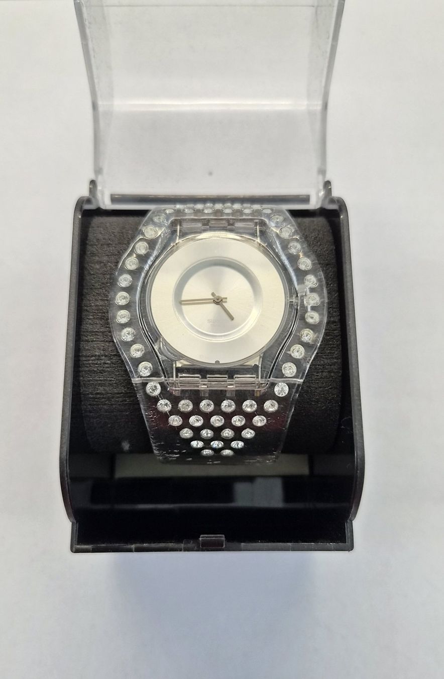 Swatch Orologi: 3 Swatch Uhren (SKIN, access, Mini POP) – Usato da Winznau venduto da Dg74