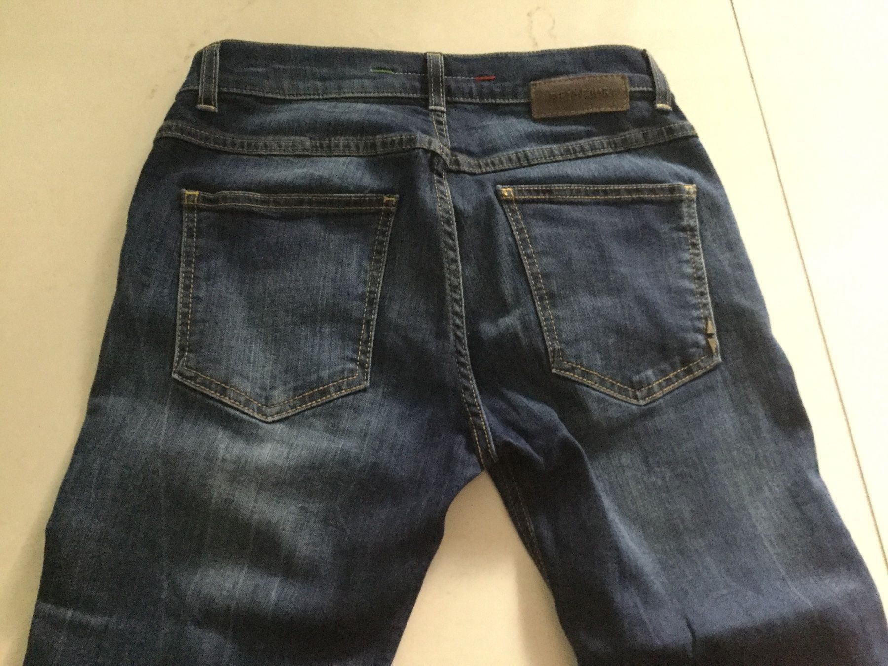Jeans: Jeans Fifty four gr. 29 – Usato da Giubiasco venduto da baamboo 4
