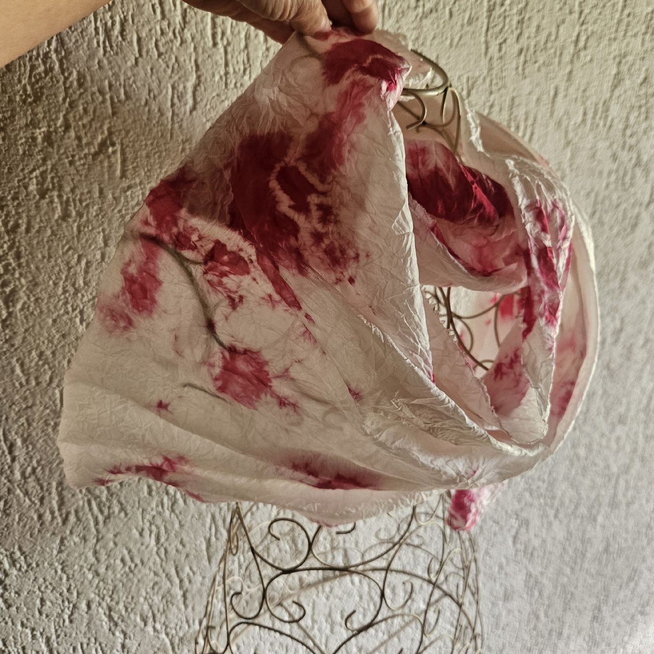 Foulard & Sciarpe: Wunderschöner Rosa Batik Seidentuch Seidenschal NEU – Nuovo (secondo la descrizione) da Eglisau venduto da kaya024 6