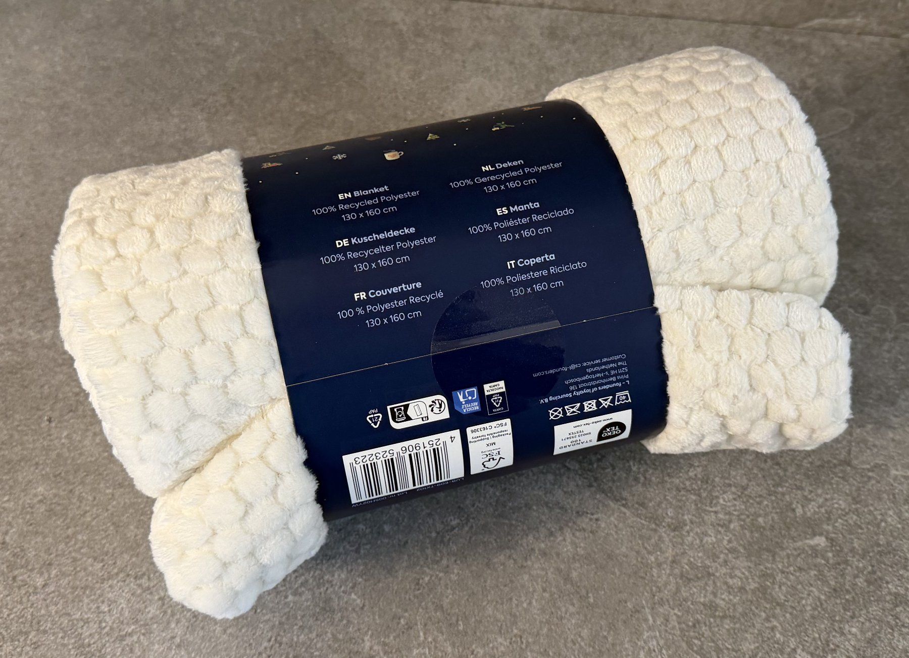 Decken: DECKE in Farbe "WEISS" ... – Neu und originalverpackt aus Chur von Jacki09 1