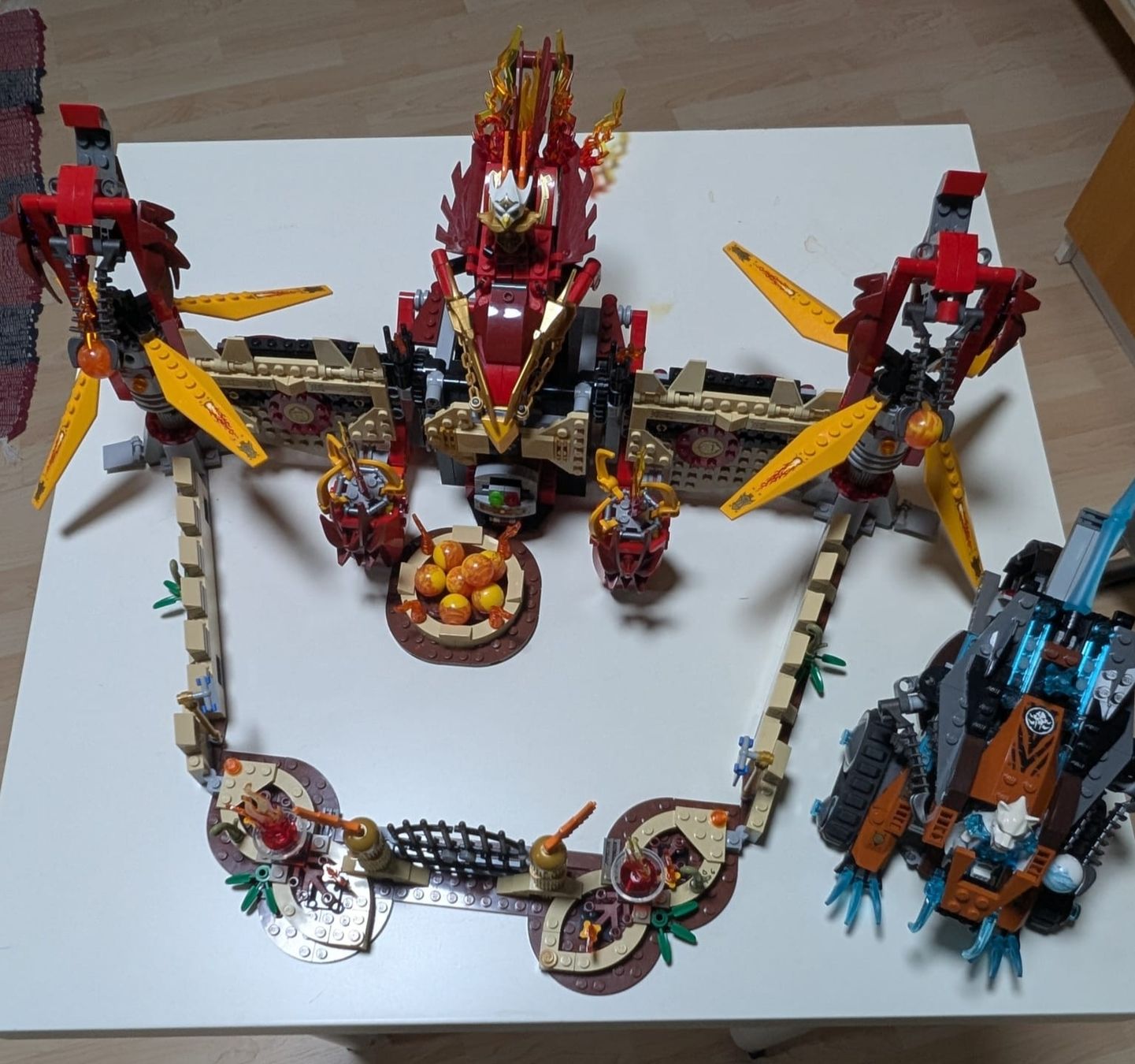 Lego Jouets: Lego Chima Phönix Nr. 70146 – D'occasion à Kyburg-Buchegg par Rolf1velo