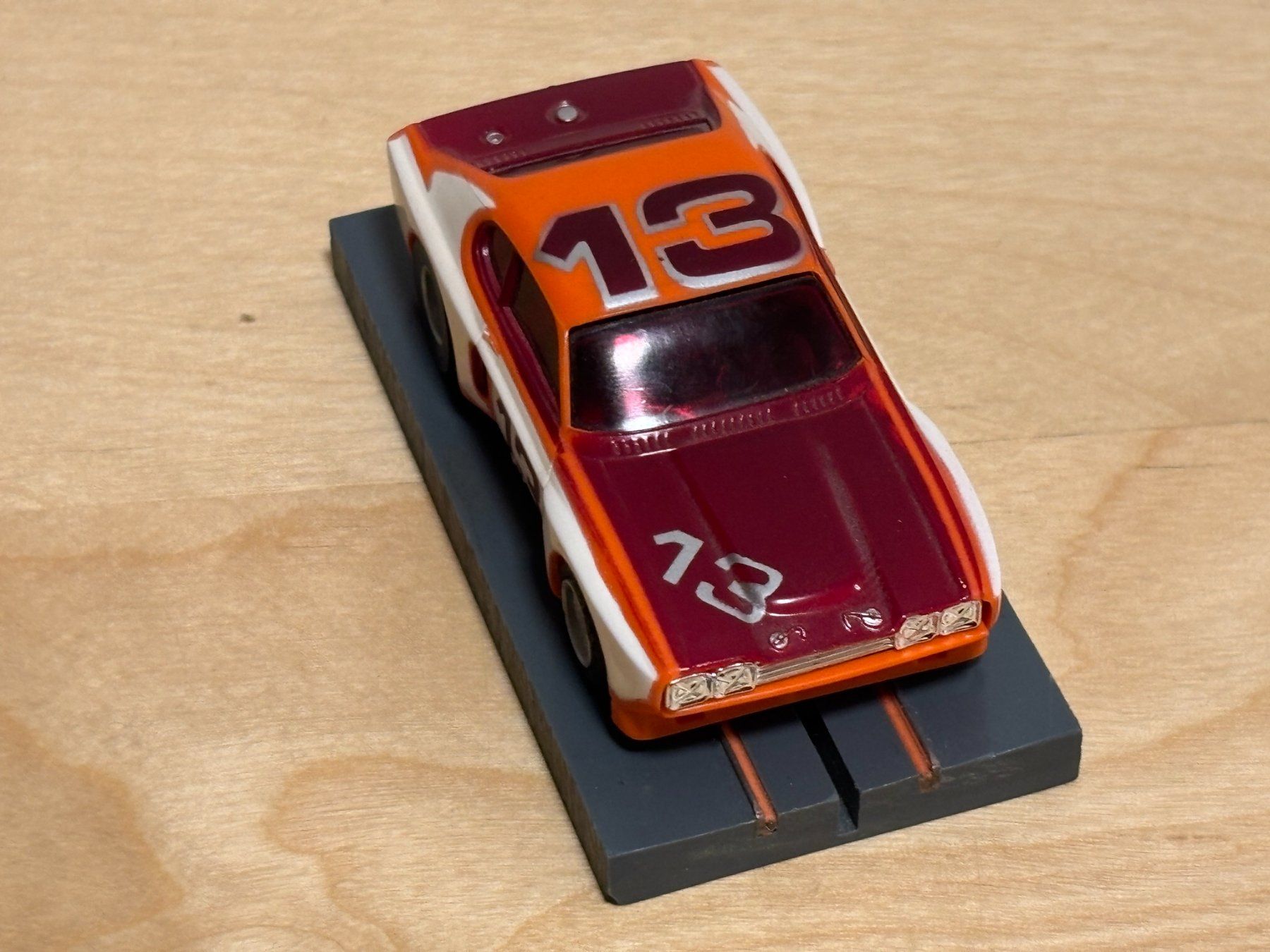 Faller Piste: Faller/Aurora AFX Ford Capri rot/orange/weiss #13 – Usato da Bülach venduto da h0slotch 6