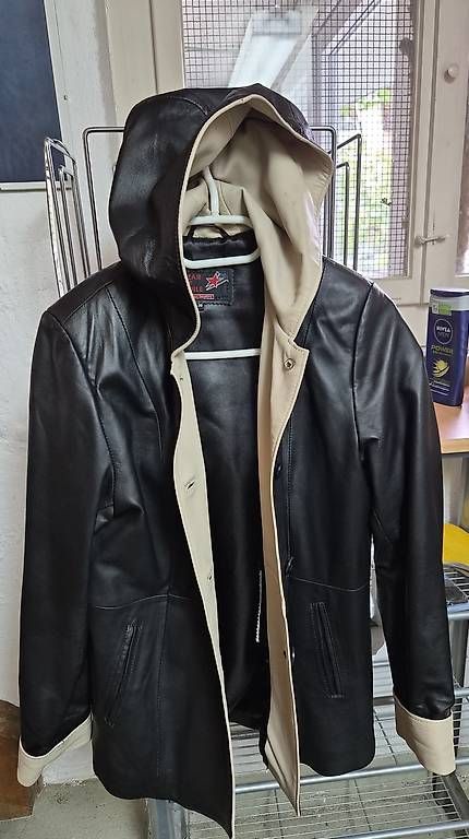 Lots de vêtements: Kleider – D'occasion à Uster par KarinK02