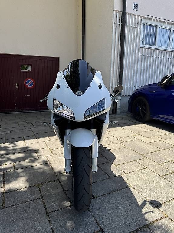 Strada: Honda CBR 600RR mit wenig km – Usato da Buchs SG venduto da Joel_ 2