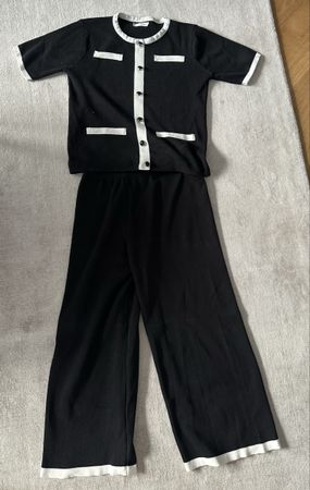 Black two-piece set