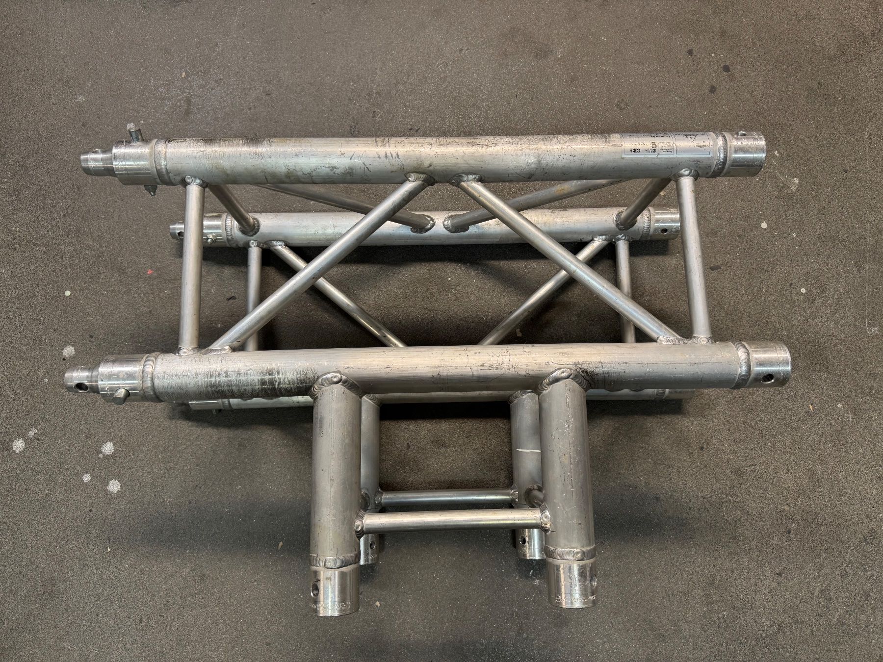 Tralicci: Eurotruss FD34 T -Stück – Usato da Oberdorf NW venduto da AndotechnicsGmbH