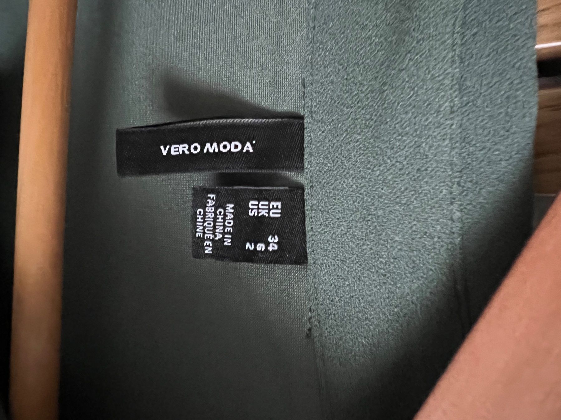 Vero Moda Blusen: Bluse vero moda – Neu (gemäss Beschreibung) aus Dottikon von RomanVer 1