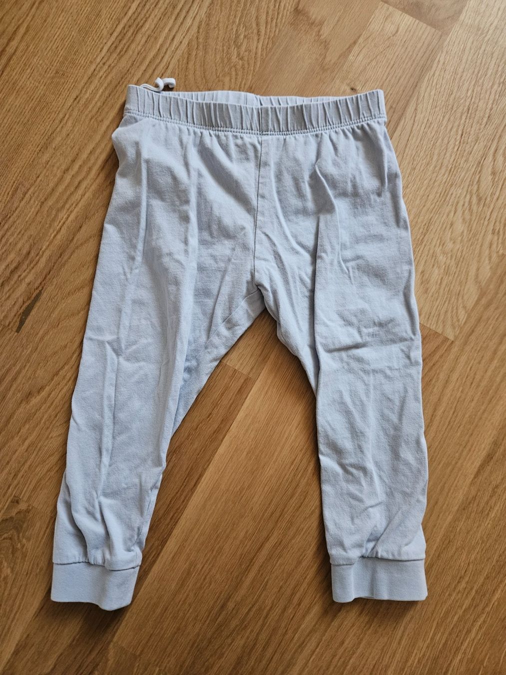 H&M Pigiama & Simili: Bluey Pyjama, H&M, Gr. 92 – Usato da Bern venduto da Oloui 4