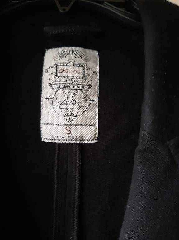 Giacche: Schwarzer blazer – Usato da Nebikon venduto da Haidihooo 1