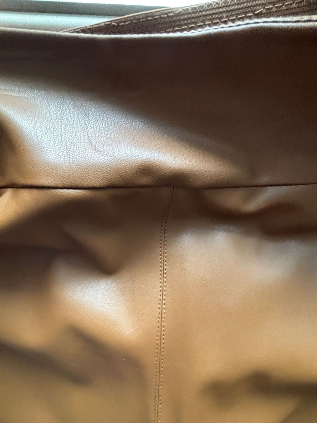 Guess Leggings: Legging neuf simili cuir caramel Guess – Nuovo (secondo la descrizione) da Confignon venduto da lea_nv6b 3