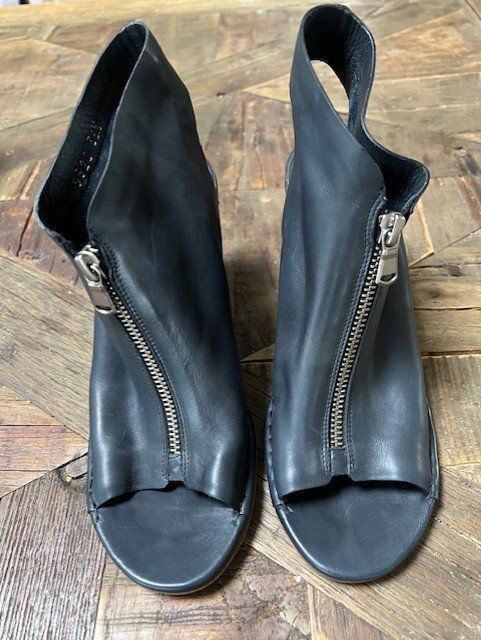 Damenschuhe: Schöne Designer Damen Stiefeletten, neu !! – Neu (gemäss Beschreibung) aus Aarau von Fredy051 2