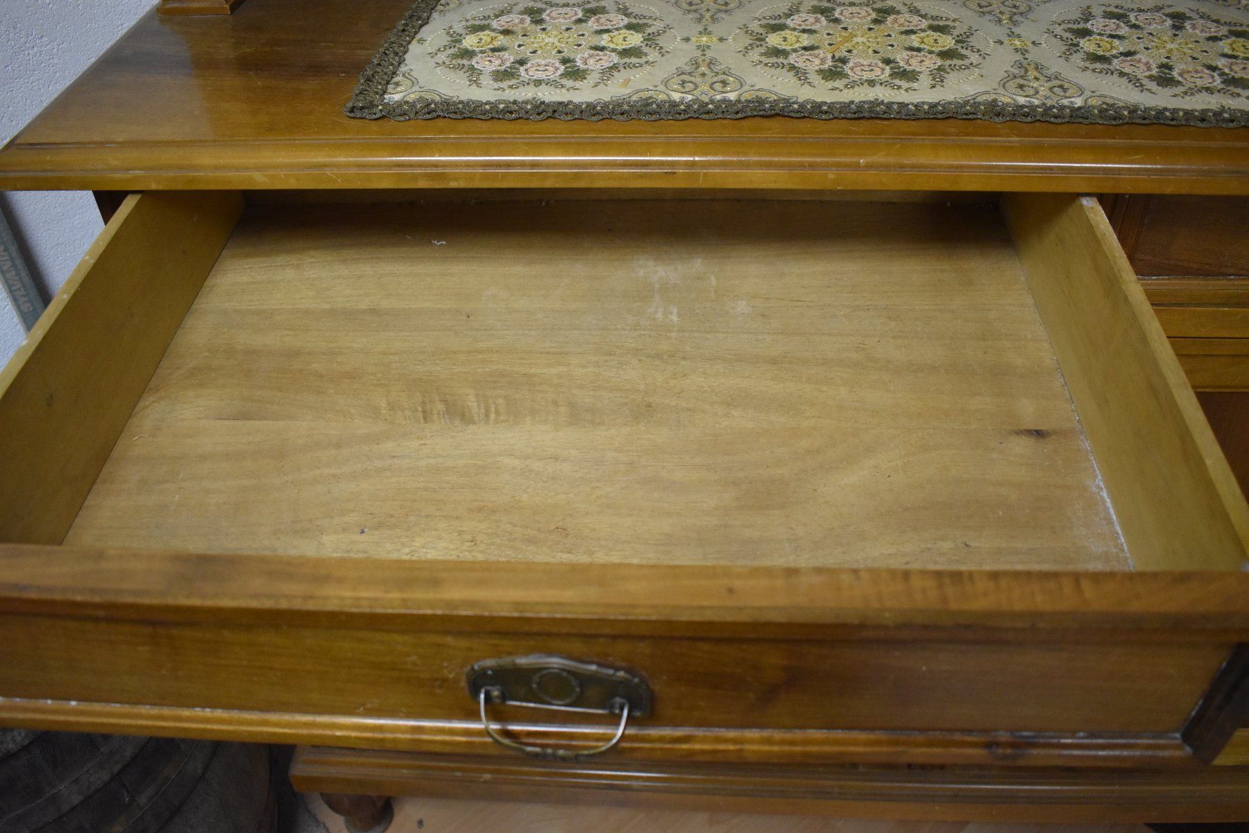 Büffets: Buffet Schrank Holz mit Spiegel – Gebraucht aus Arch von blub90 2