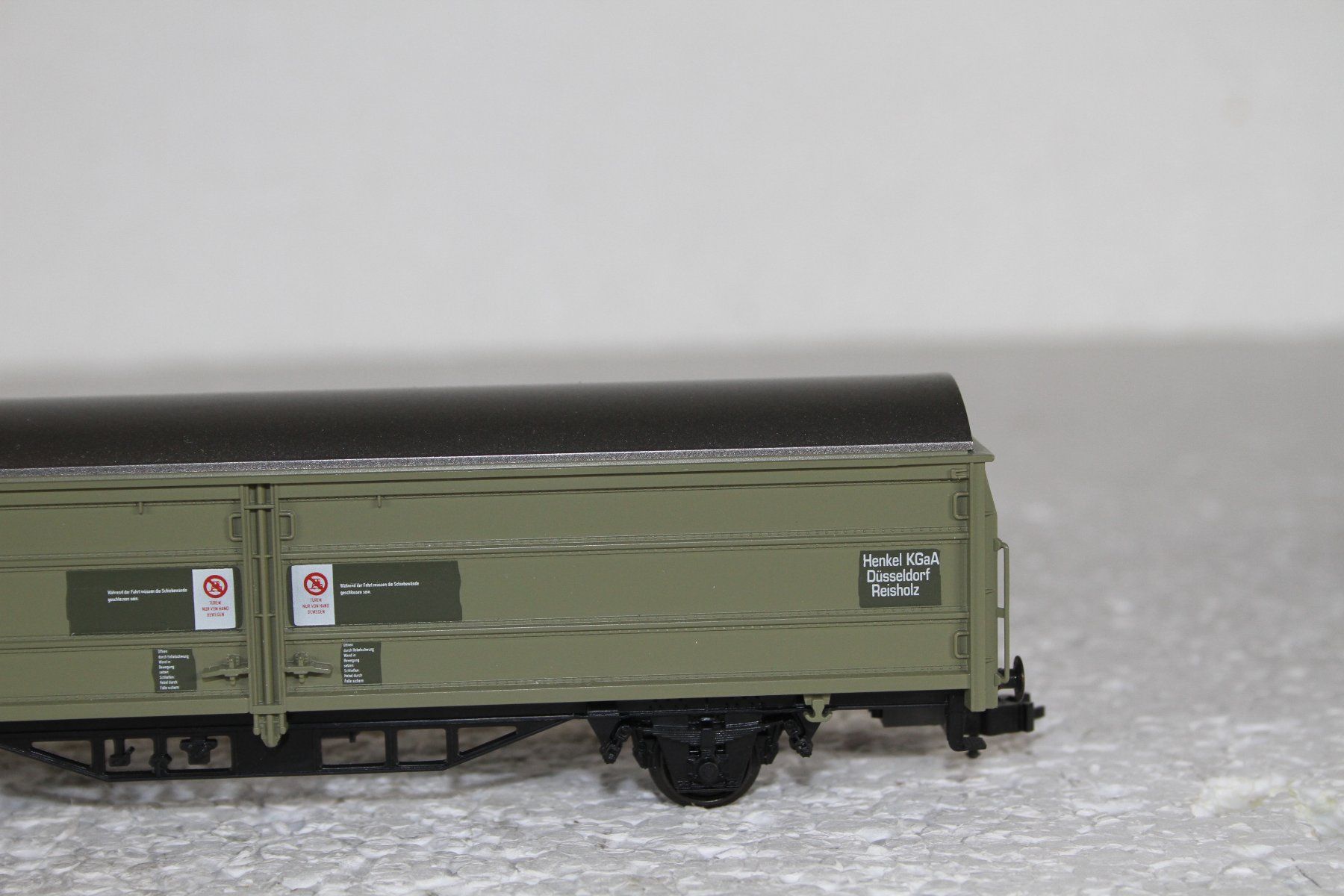 Märklin Modelleisenbahnen: Märklin Henkel Düsseldorf Güterwagen – Neu (gemäss Beschreibung) aus Triesen von cor_62ts 2