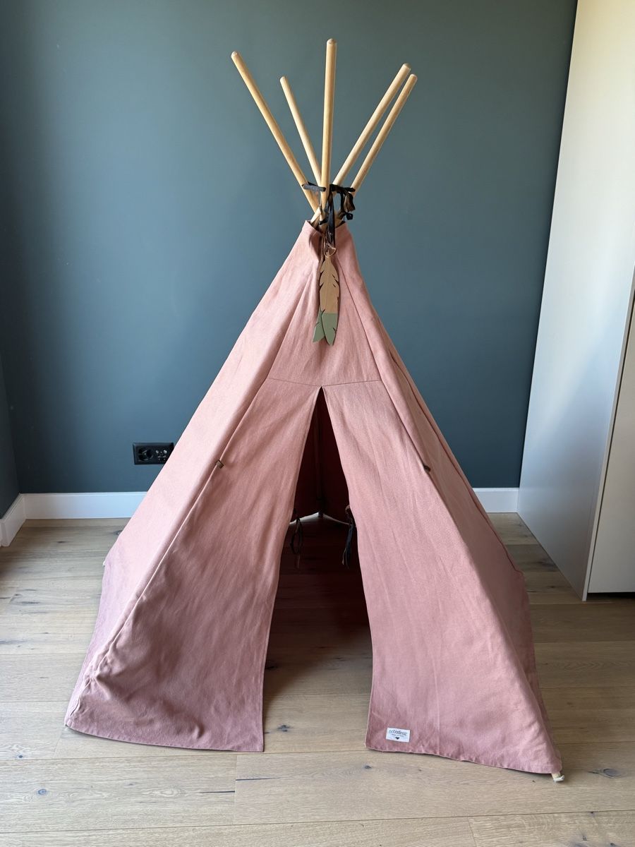 Nobodinoz Maisons pour enfant: Nobodinoz Teepee – D'occasion à Uerikon par GeriO