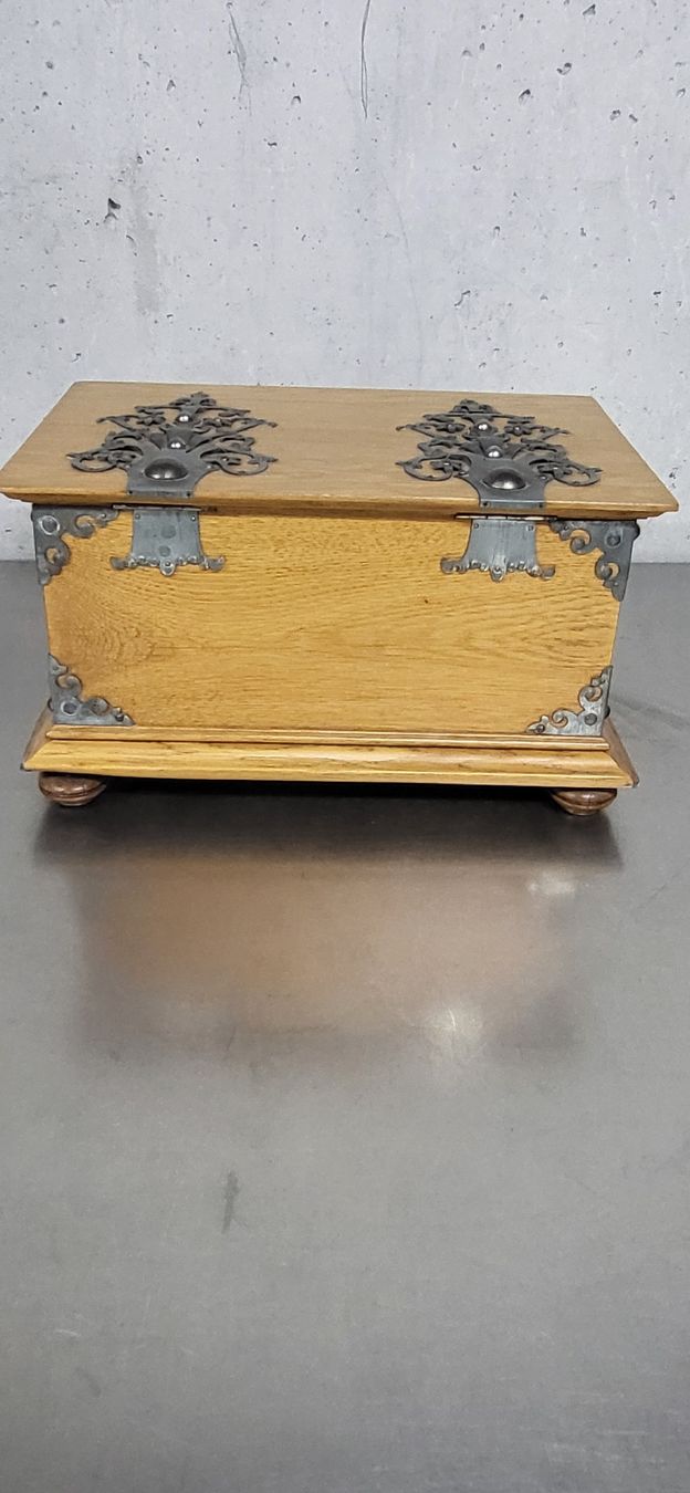 Portagioie: Schmuckschatulle aus Holz – Usato da Zürich venduto da timbuktu03 3