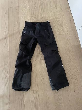 Snowboard pants