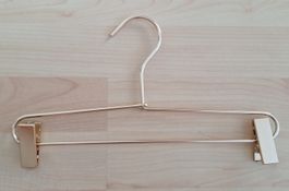 22 elegante Hosenbügel gold-/roségoldfarben – leicht & platz