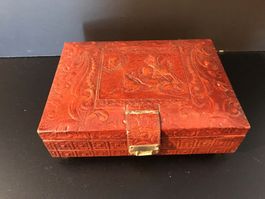Alte Musikdose / Spieldose