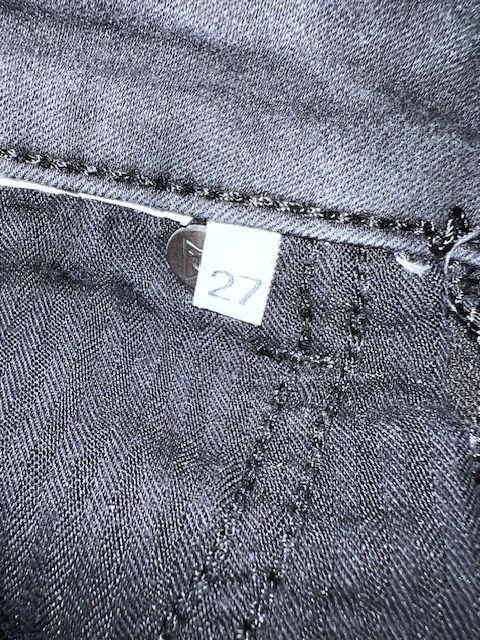Guess Jeans: "GUESS" Jeans Gr. 27 – Neu (gemäss Beschreibung) aus Walenstadt von ricamul 4