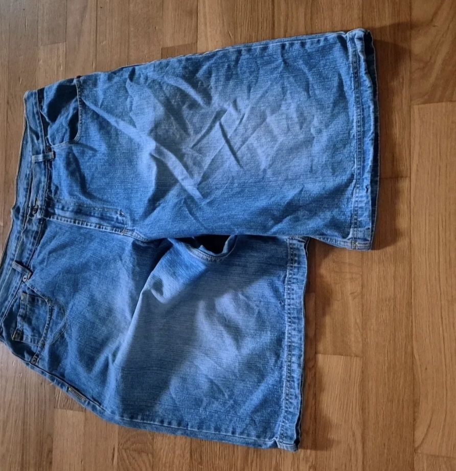 Pantalons: badboy jorts – D'occasion à Sarnen par Fashionstuff 1