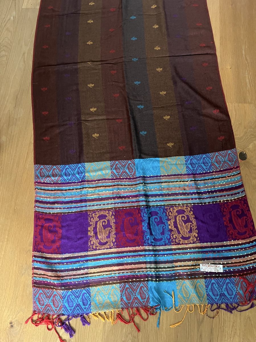 Foulards & écharpes: Châle PASHMINA 100% multicolore – Neuf (Voir description) à St. Prex par Nikolletta 5