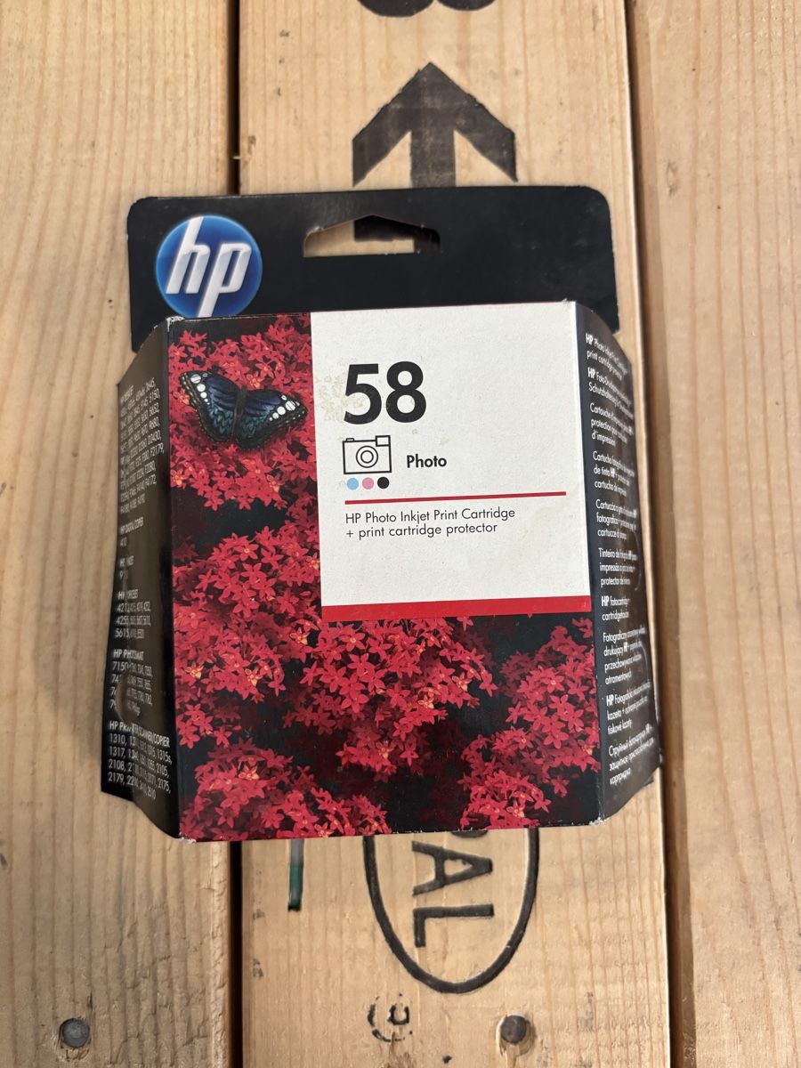 Druckerpatronen & Toner: Hp fotodrucker patrone – Neu und originalverpackt aus Bütschwil von sof_p98b