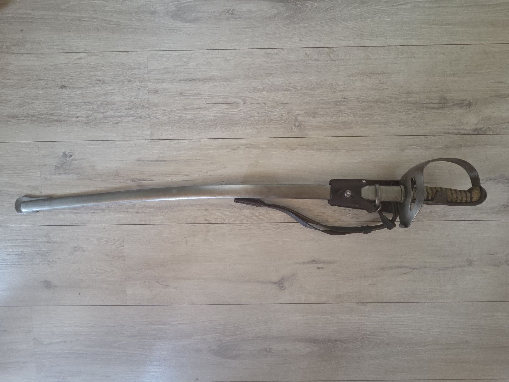 Armée suisse Armes blanches: Kavalleriesäbel Schweizer Armee – D'occasion à Gachnang par Paladin77