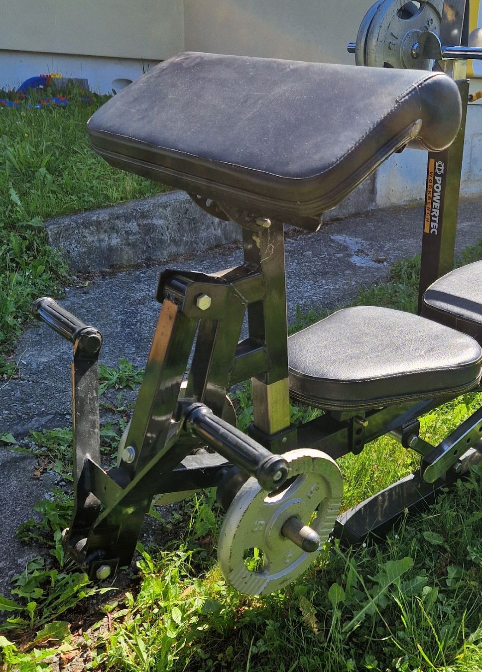 Powertec Hometrainer: Biceps / Beintrainer – Usato da Ottenhusen venduto da buru89
