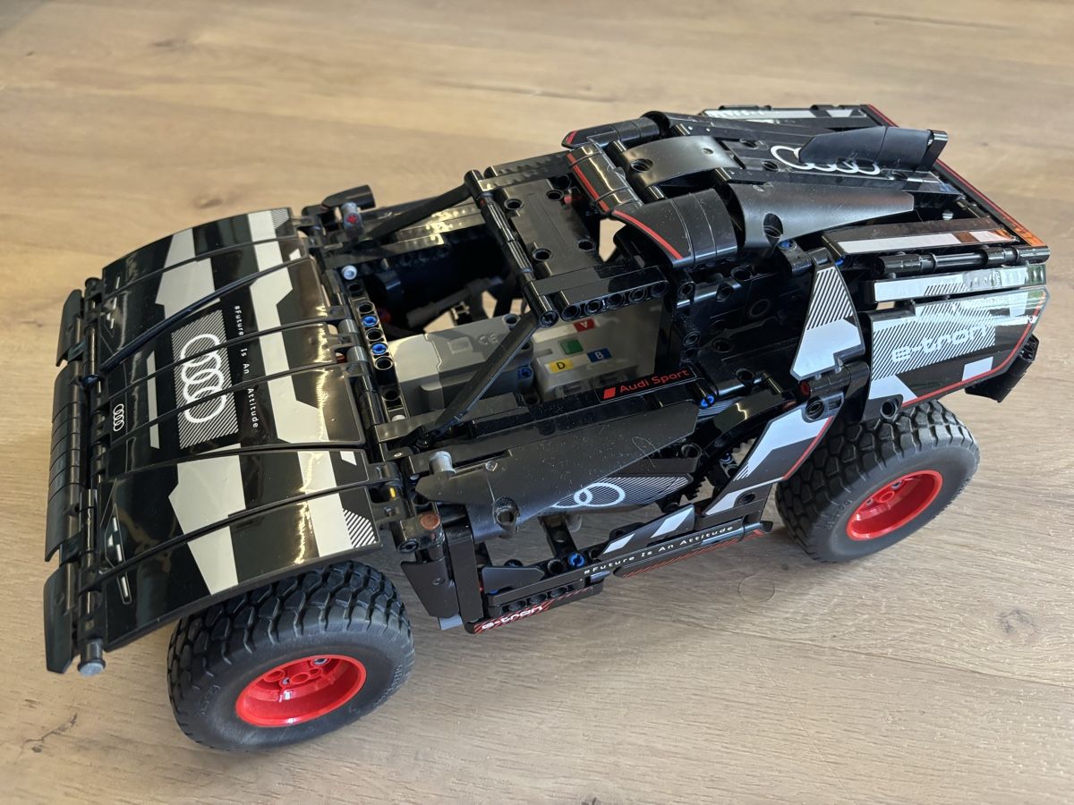 Lego Jeux de construction: Audi e-tron Lego Technic – D'occasion à Hinwil par eri_b76q 2