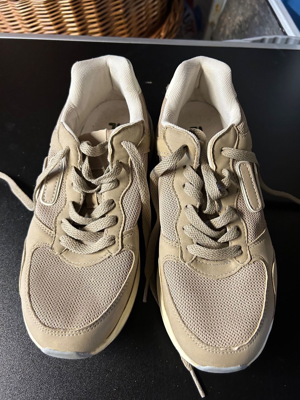 Fila Damenschuhe: Damenschuh Fila Gr. 38 – Gebraucht aus Obergösgen von Andre118
