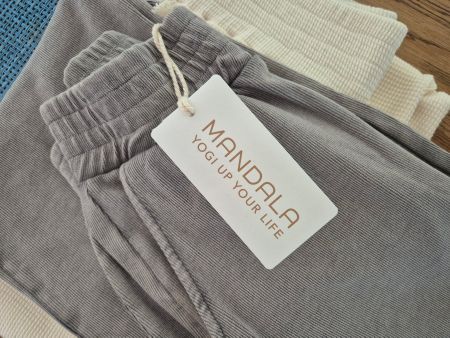 NEUE SWEATPANTS/YOGAHOSEN von MANDELA GRAU XS/S NP 139.-