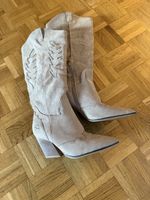 Beige Cowboy Boots Size 41